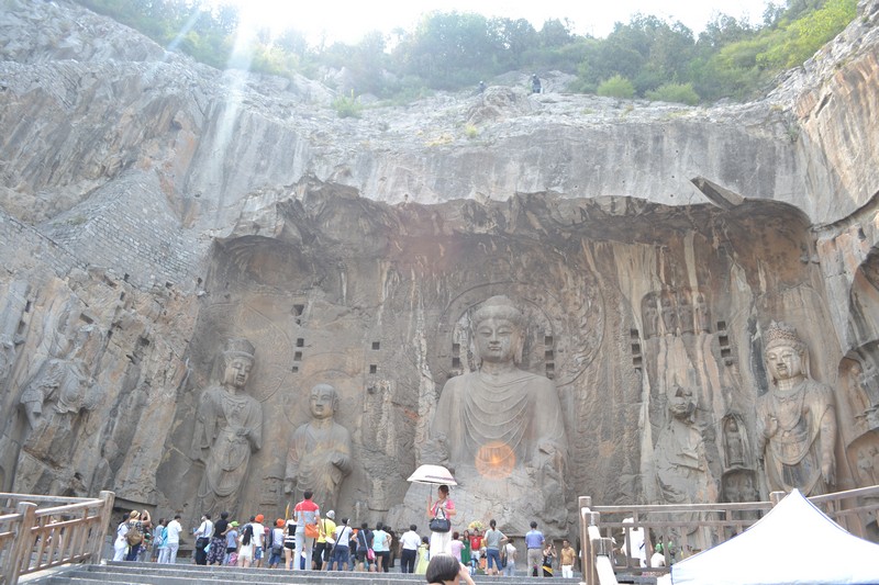 longmen grotten in luoyang